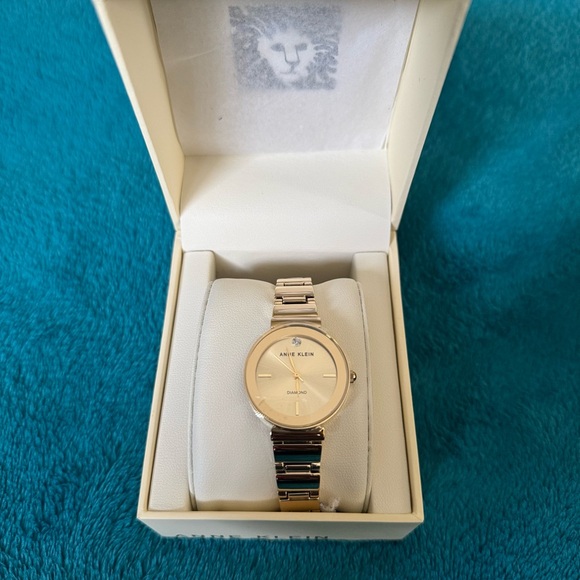 Brand New Anne Klein watch - Picture 4 of 5
